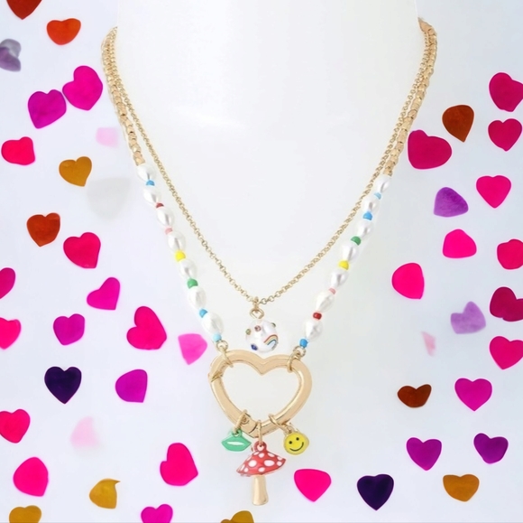 Nwt Betsey Johnson ONE LOVE Heart Charm NECKLACE RAINBOW MULTI color - Picture 3 of 9